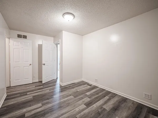 $130,000 | 646 East Maryland Street, Evansville, IN 47711