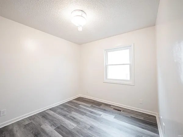 $130,000 | 646 East Maryland Street, Evansville, IN 47711