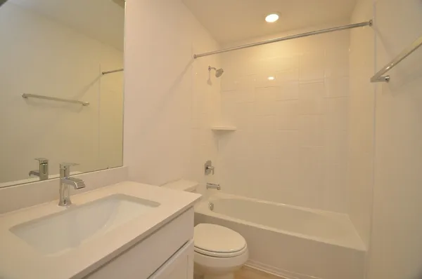 $2,400 | 31103 Warwick Coast Court, Fulshear, TX 77441