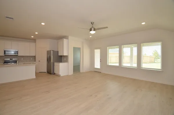 $2,500 | 31103 Warwick Coast Court, Fulshear, TX 77441