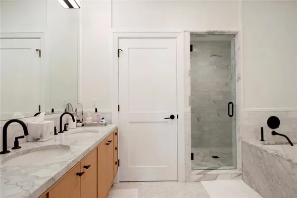 $7,000 | 1001 Julia Street, Unit 10B, New Orleans, LA 70113