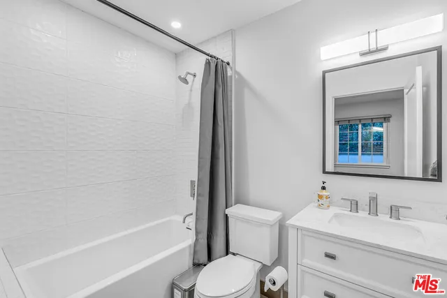 $5,495 | 3935 Kentucky Drive, Los Angeles, CA 90068