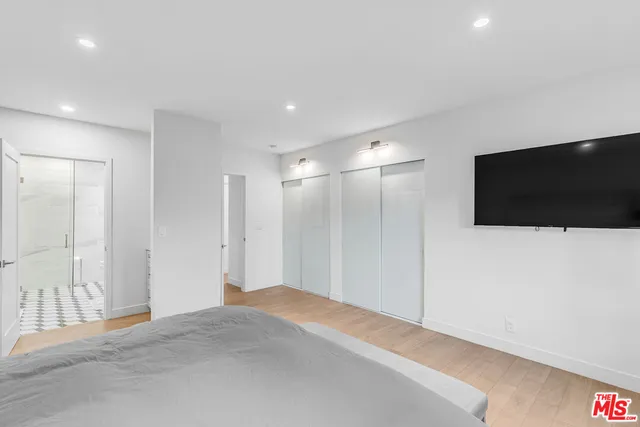 $5,495 | 3935 Kentucky Drive, Los Angeles, CA 90068