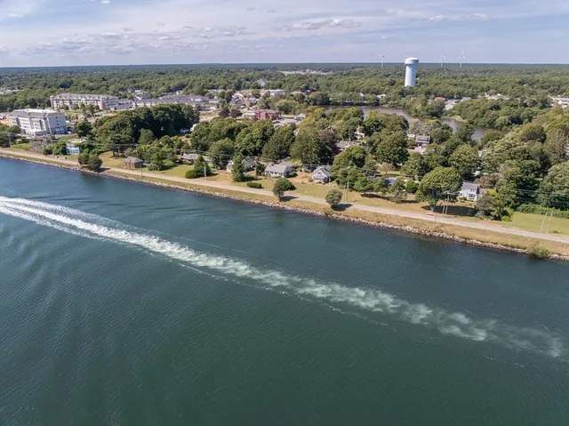 $920,000 | 30 Sunset Lane, Bourne, MA 02532