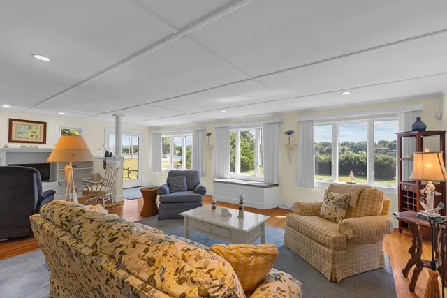 $920,000 | 30 Sunset Lane, Bourne, MA 02532