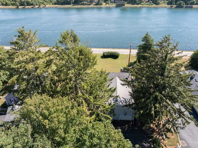 $920,000 | 30 Sunset Lane, Bourne, MA 02532