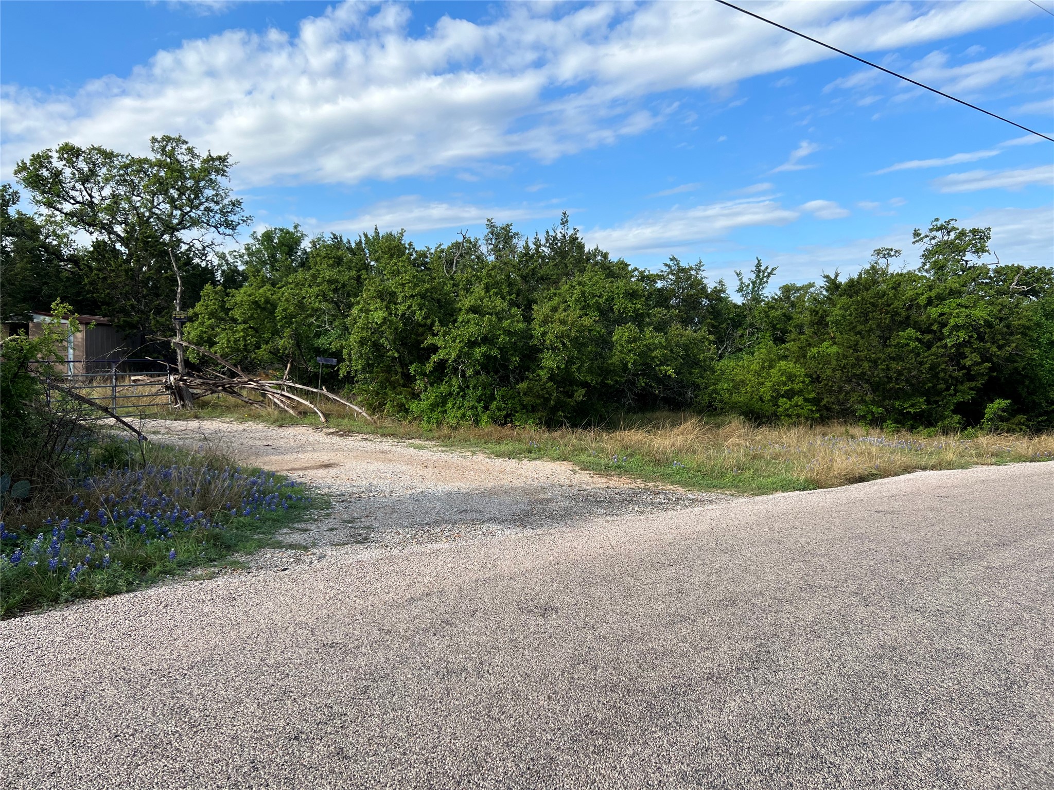 220 Rocky Road Marble Falls, TX 78654 - Photo 4 of 6