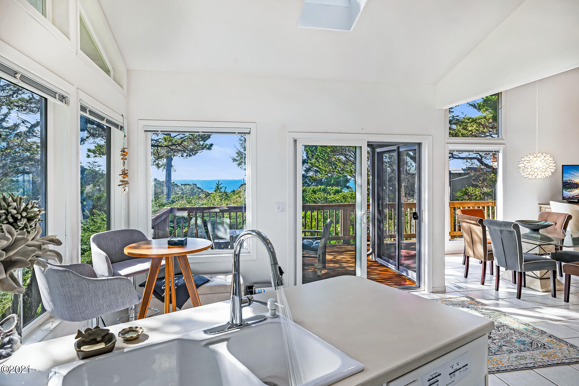 3 Ridge Crest Road Gleneden Beach, OR 97388 - Photo 8 of 50 Open Kitchen