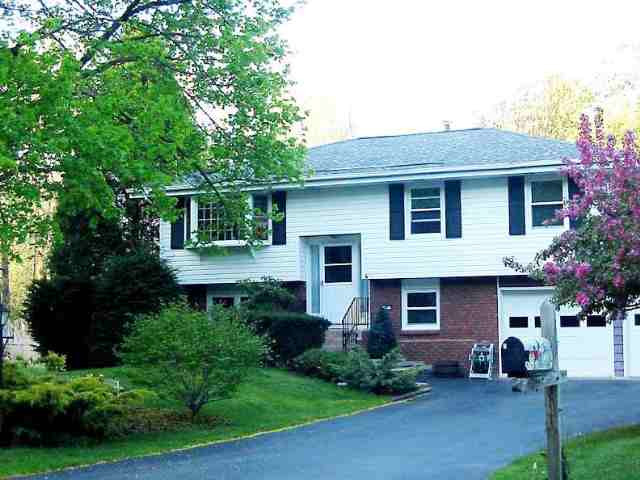 8 Newton Road Latham, NY 12110 - Photo 2 of 10 Photo 2