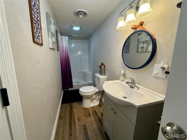 $110,000 | 210 Dorsey Street, Licking, MO 65542