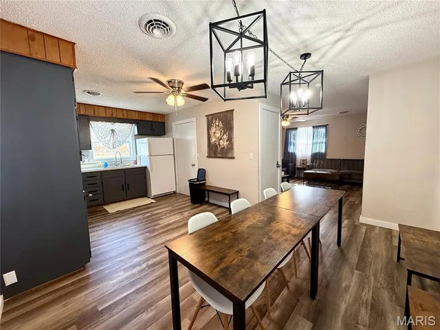 $110,000 | 210 Dorsey Street, Licking, MO 65542