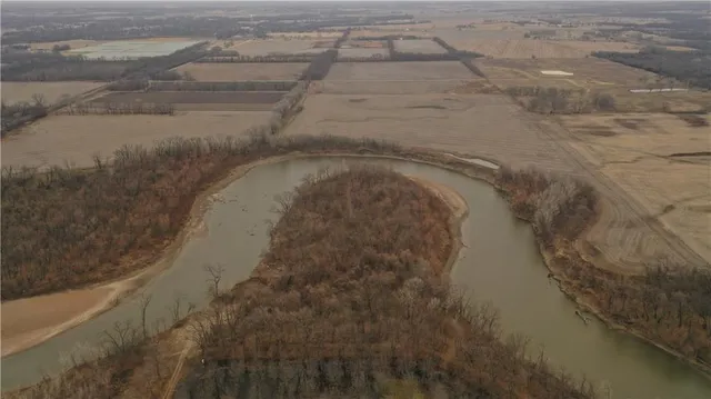 $1,112,875 | 17440 115th Road, Erie, KS 66733