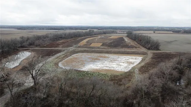 $1,112,875 | 17440 115th Road, Erie, KS 66733