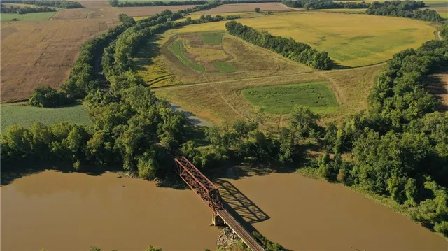 $1,112,875 | 17440 115th Road, Erie, KS 66733