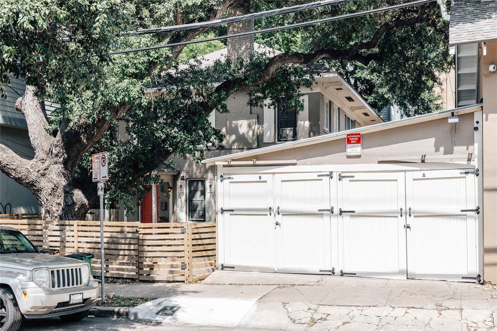2623 Salado Street Austin, TX 78705 - Photo 11 of 36 a view of a white building