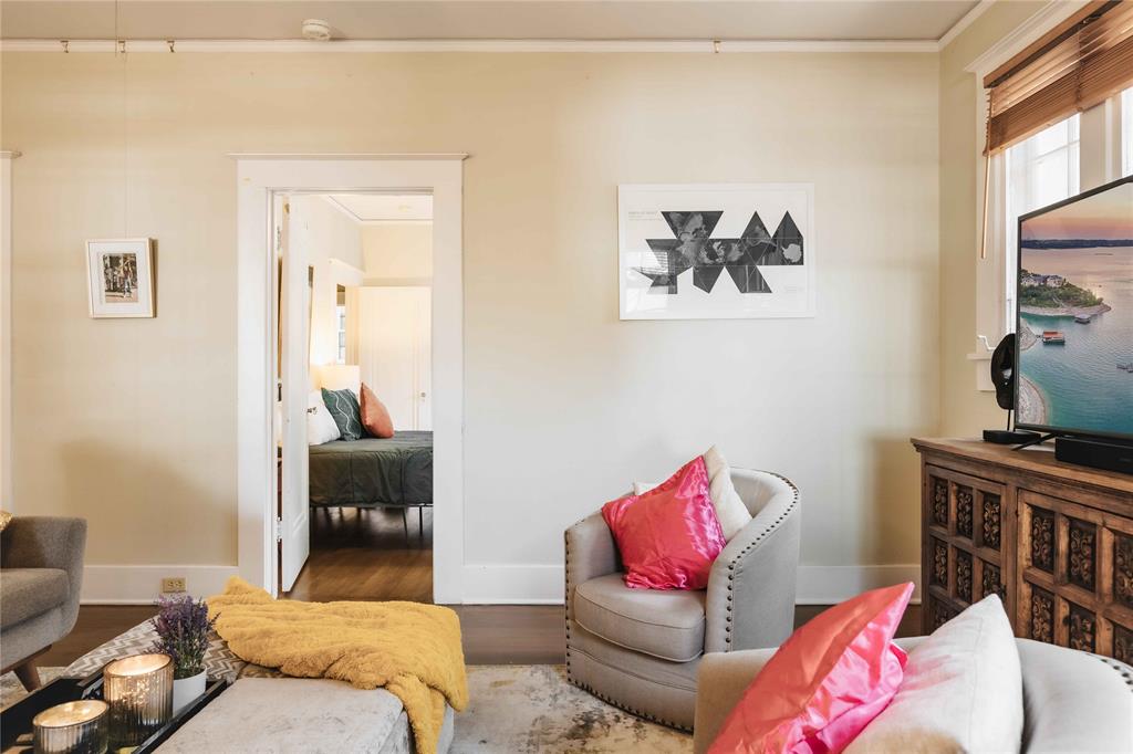 2623 Salado Street Austin, TX 78705 - Photo 15 of 36 a living room with furniture and a window