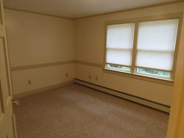 $3,000 | 15 Follett Street, North Smithfield, RI 02896
