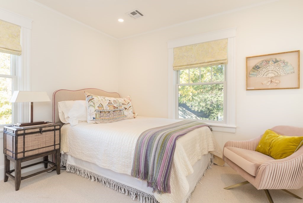 20 Hammondswood Road Newton, MA 02467 - Photo 23 of 32