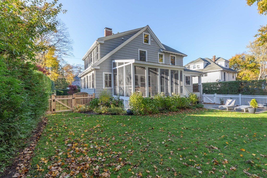 20 Hammondswood Road Newton, MA 02467 - Photo 28 of 32