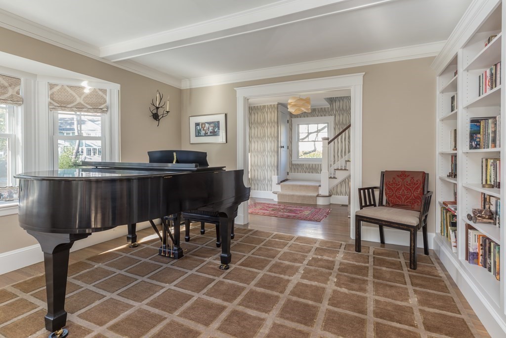 20 Hammondswood Road Newton, MA 02467 - Photo 6 of 32