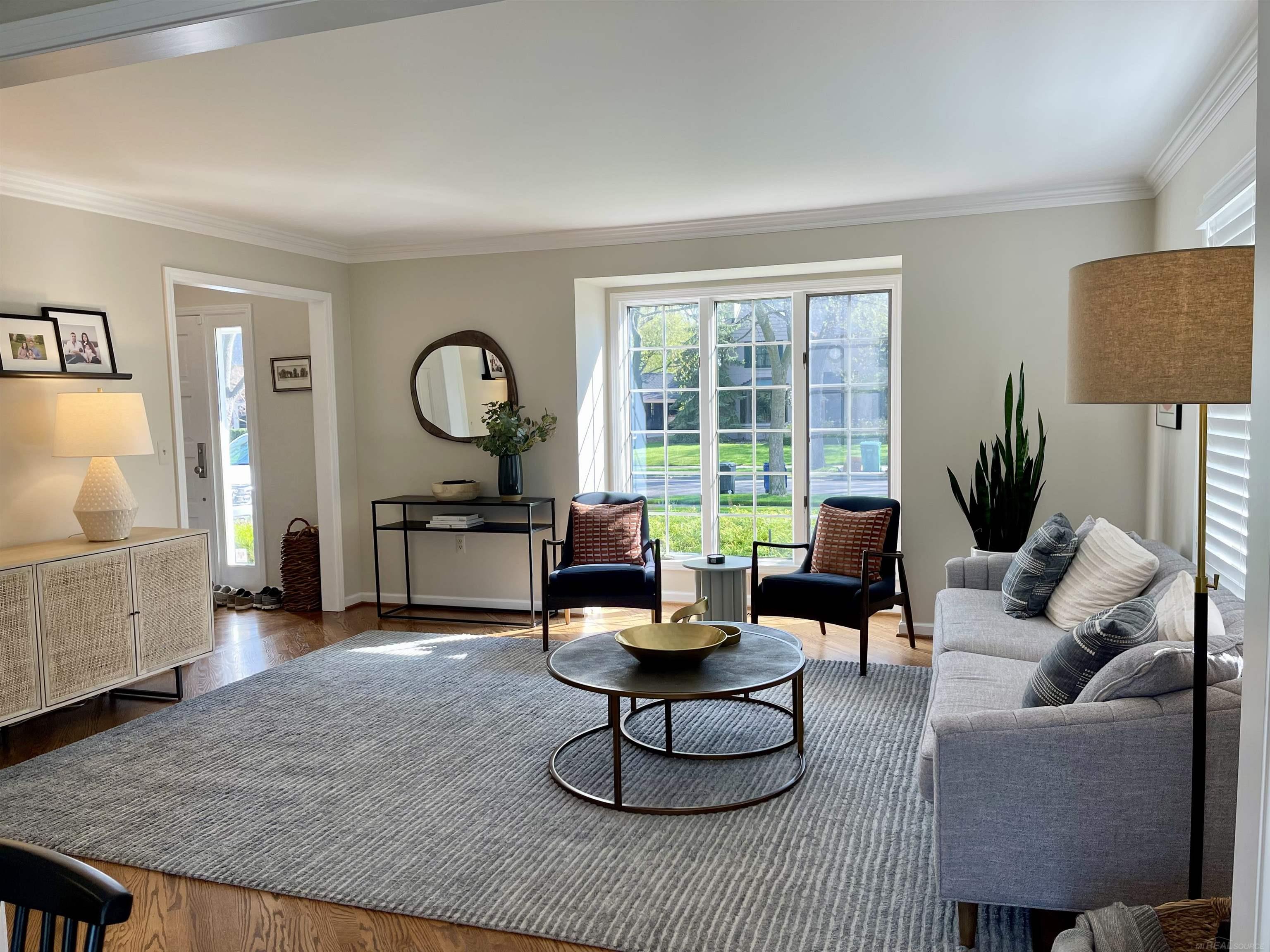 1047 Audubon Road Grosse Pointe Park, MI 48230 - Photo 2 of 10