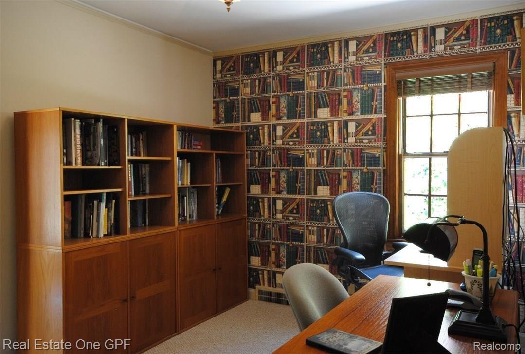 1325 Roslyn Road Grosse Pointe, MI 48236 - Photo 13 of 33 DSC_3765.jpg