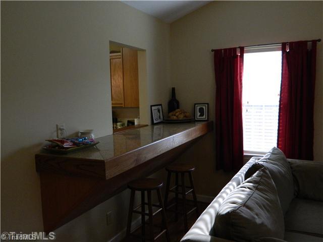 161 Sunset Ridge Lane Lexington, NC 27295 - Photo 6 of 16 Living Room.