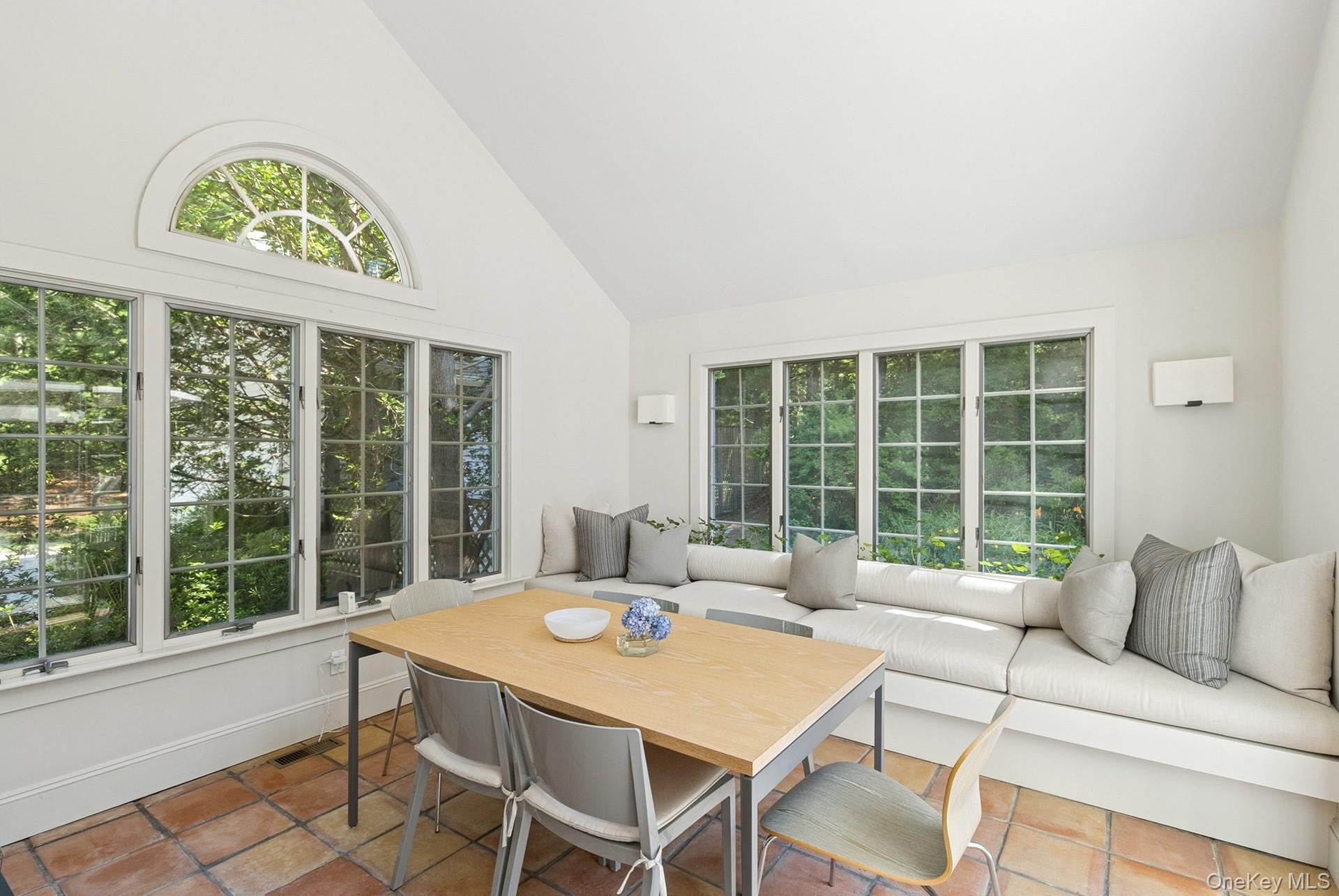 530 Hands Creek Road East Hampton, NY 11937 - Photo 22 of 47 Sunroom / solarium with lofted ceiling
