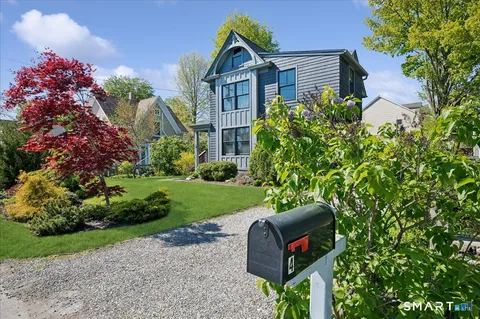 $1,000,000 | 4 Davenport Avenue, Westport, CT 06880
