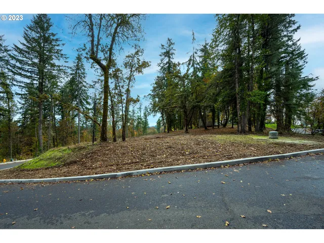 $309,000 | 2620 Cupola Drive, Unit 27, Eugene, OR 97403