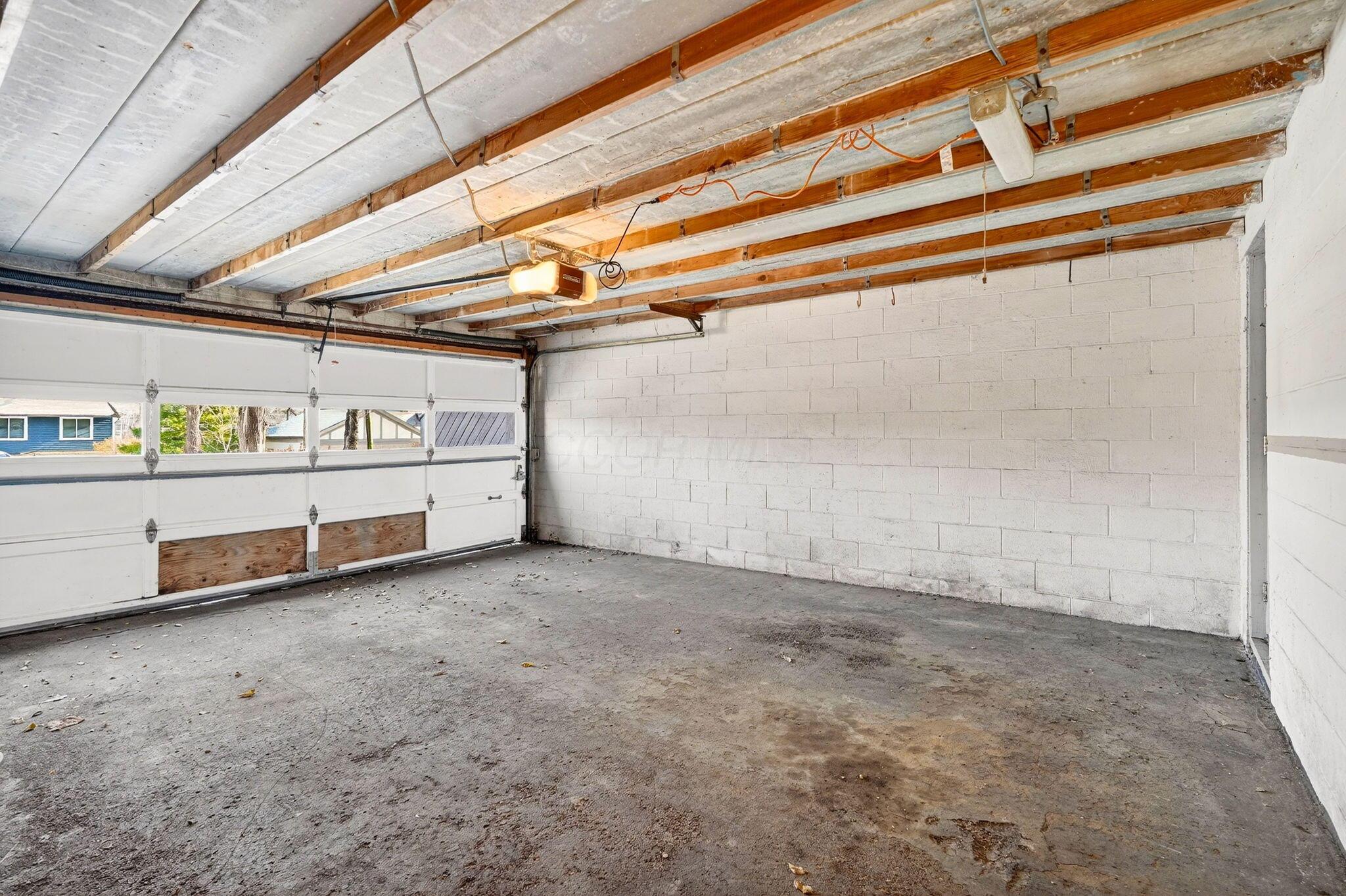4827 Bellann Road Columbus, OH 43221 - Photo 68 of 85 GARAGE - FINISHED
