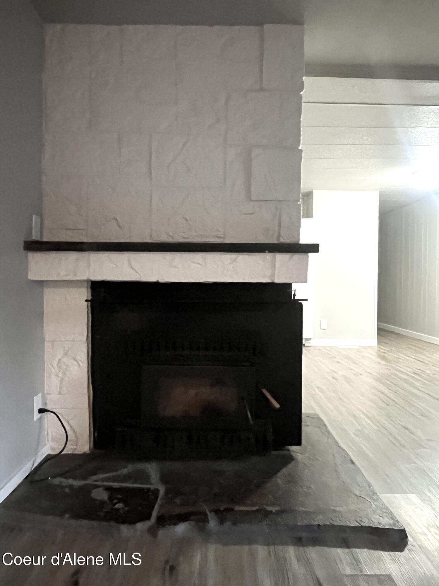 112 North Cambie Street Post Falls, ID 83854 - Photo 6 of 16 IMG_3246