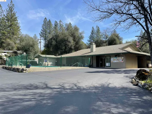$79,900 | 10956 Green Street, Unit 218, Columbia, CA 95310