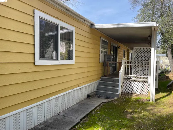 $79,900 | 10956 Green Street, Unit 218, Columbia, CA 95310