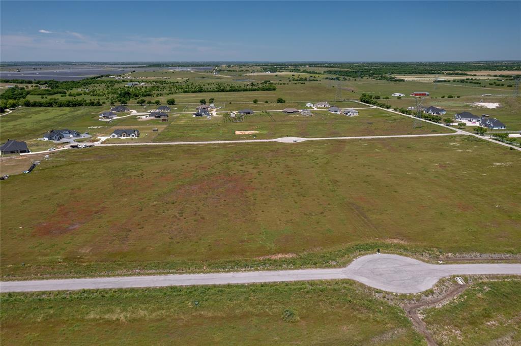 7257 Tom Trail Krum, TX 76249 - Photo 10 of 13