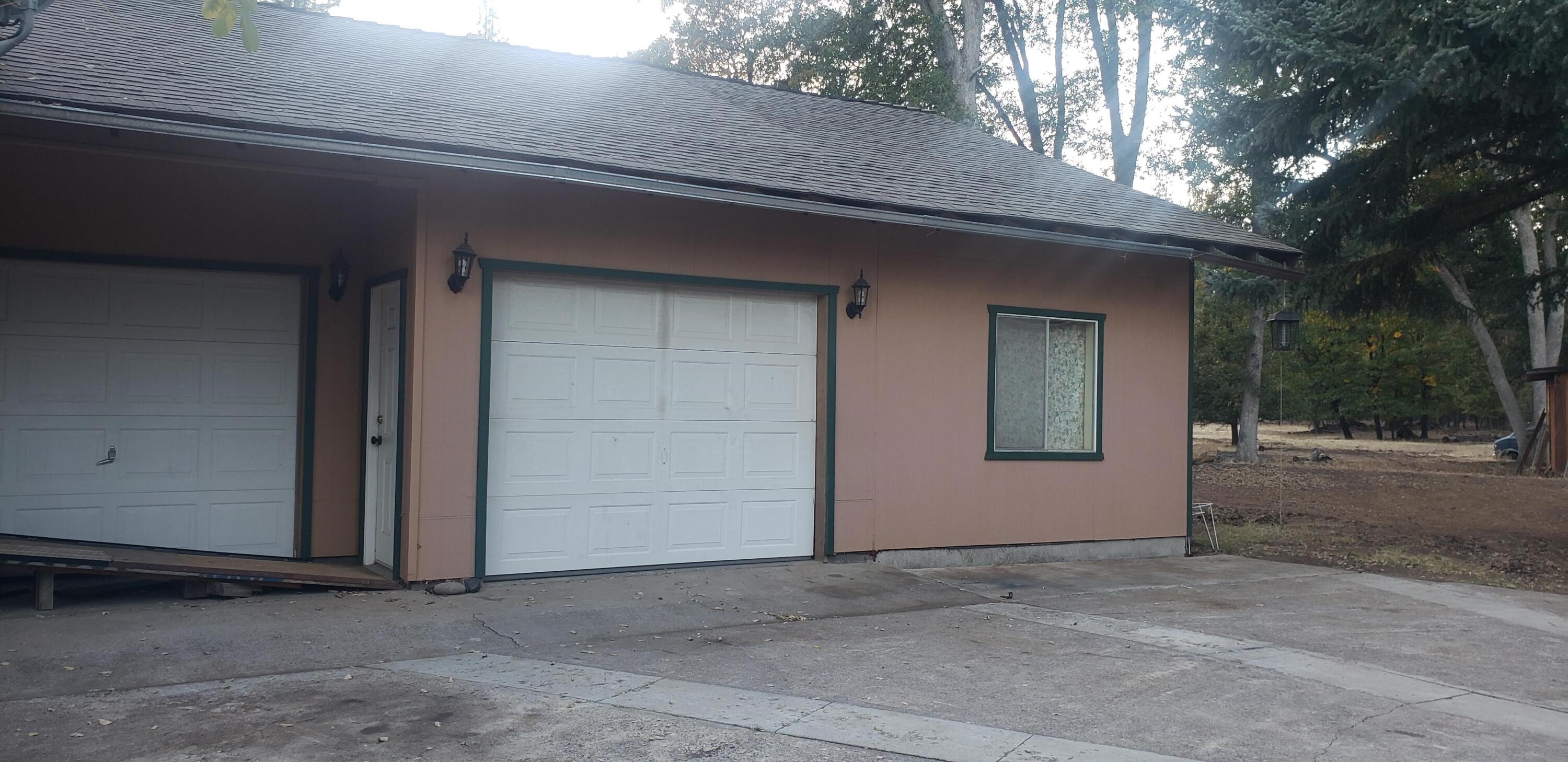 41077 Last Chance Lane Fall River Mills, CA 96028 - Photo 10 of 42