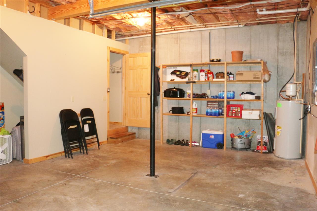 1690 Bailey Point Road Scottsville, KY 42164 - Photo 27 of 34 Gallery Image 27