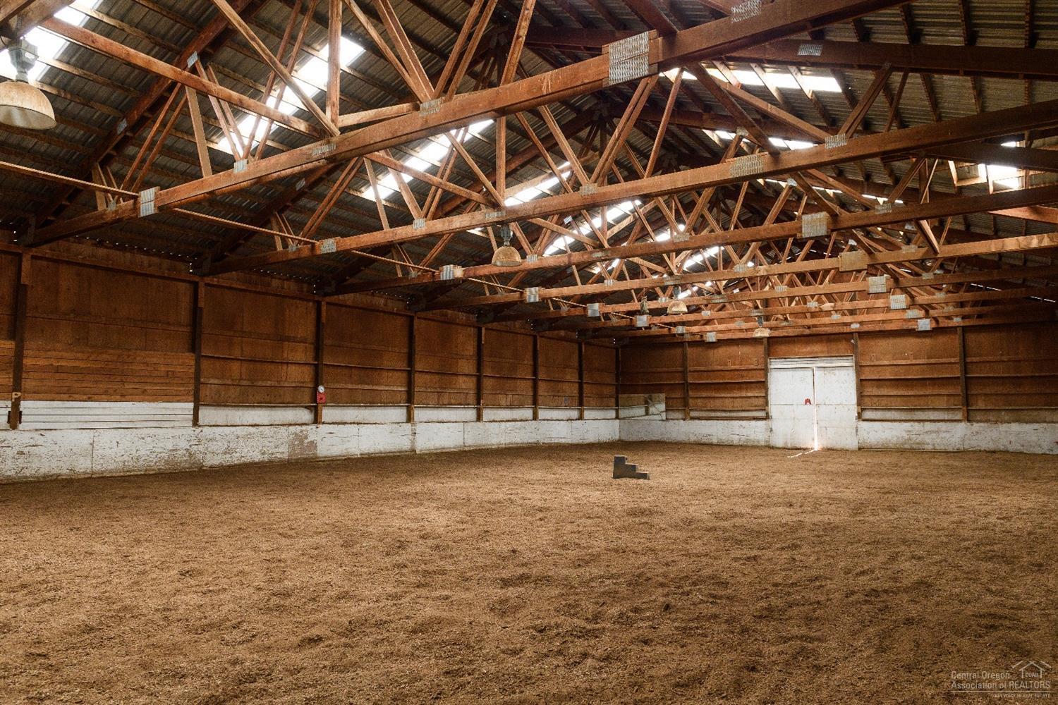 20250 Marsh Road Bend, OR 97703 - Photo 10 of 24 Additional Photo