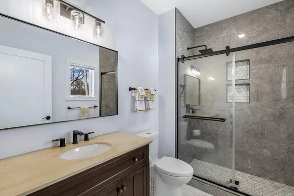 $1,595,000 | 925 Minnesota Lane North, Plymouth, MN 55447