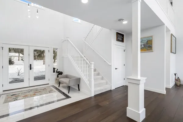 $1,595,000 | 925 Minnesota Lane North, Plymouth, MN 55447