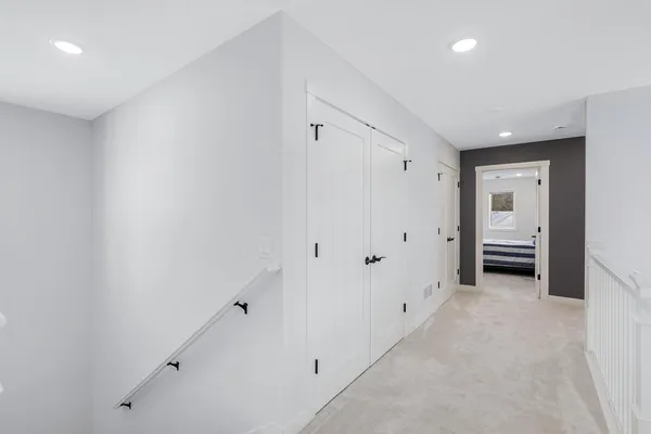 $1,595,000 | 925 Minnesota Lane North, Plymouth, MN 55447