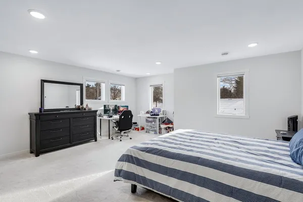 $1,595,000 | 925 Minnesota Lane North, Plymouth, MN 55447