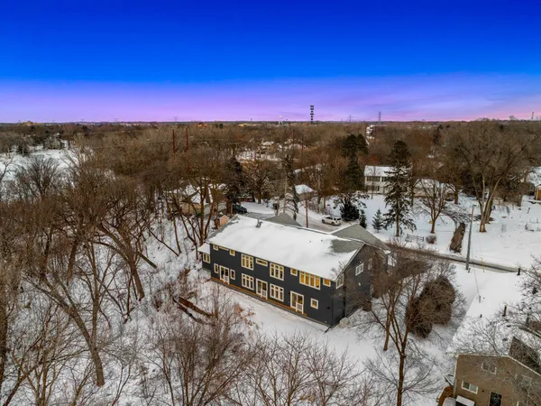 $1,595,000 | 925 Minnesota Lane North, Plymouth, MN 55447