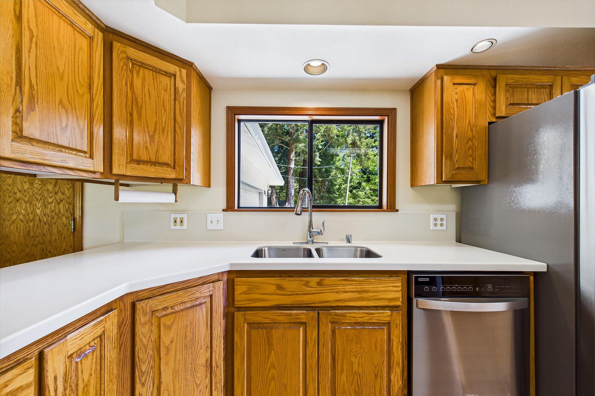 2097 Wrigley Road Eureka, CA 95503 - Photo 17 of 61