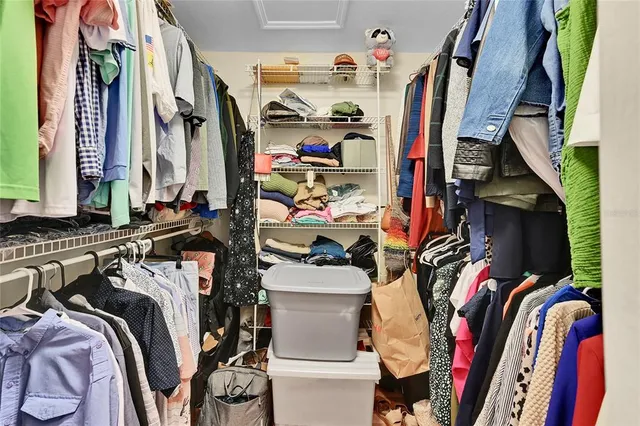 $565,000 | 1569 Waterford Drive, Venice, FL 34292