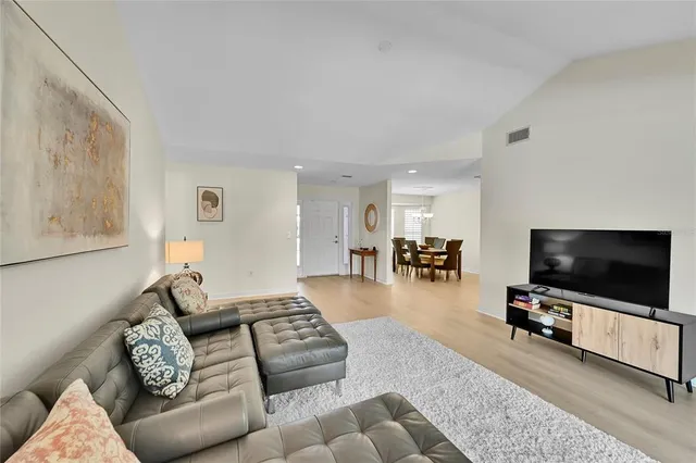 $565,000 | 1569 Waterford Drive, Venice, FL 34292