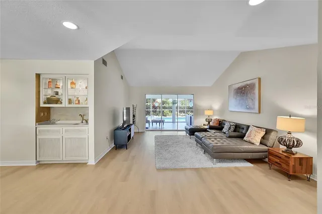 $565,000 | 1569 Waterford Drive, Venice, FL 34292