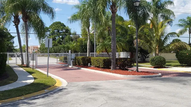 $2,200 | 1301 Southeast Carrington Court, Unit 1301, Port St. Lucie, FL 34952