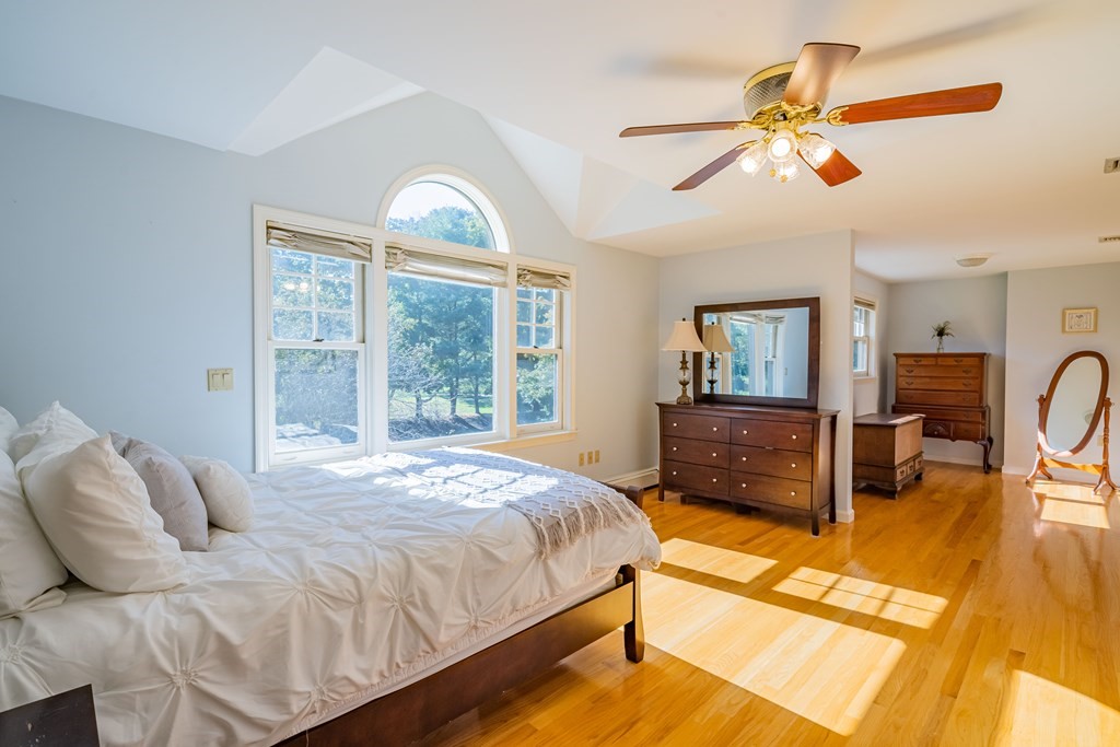 9 Solomon Pierce Road Lexington, MA 02420 - Photo 22 of 42 Gallery Image 22