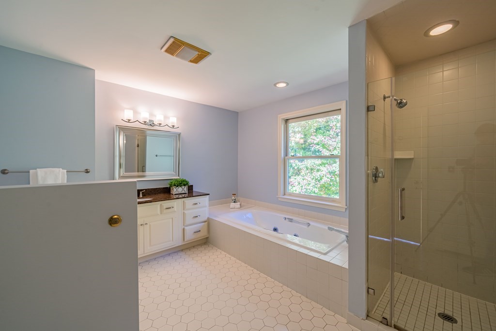 9 Solomon Pierce Road Lexington, MA 02420 - Photo 26 of 42 Gallery Image 26
